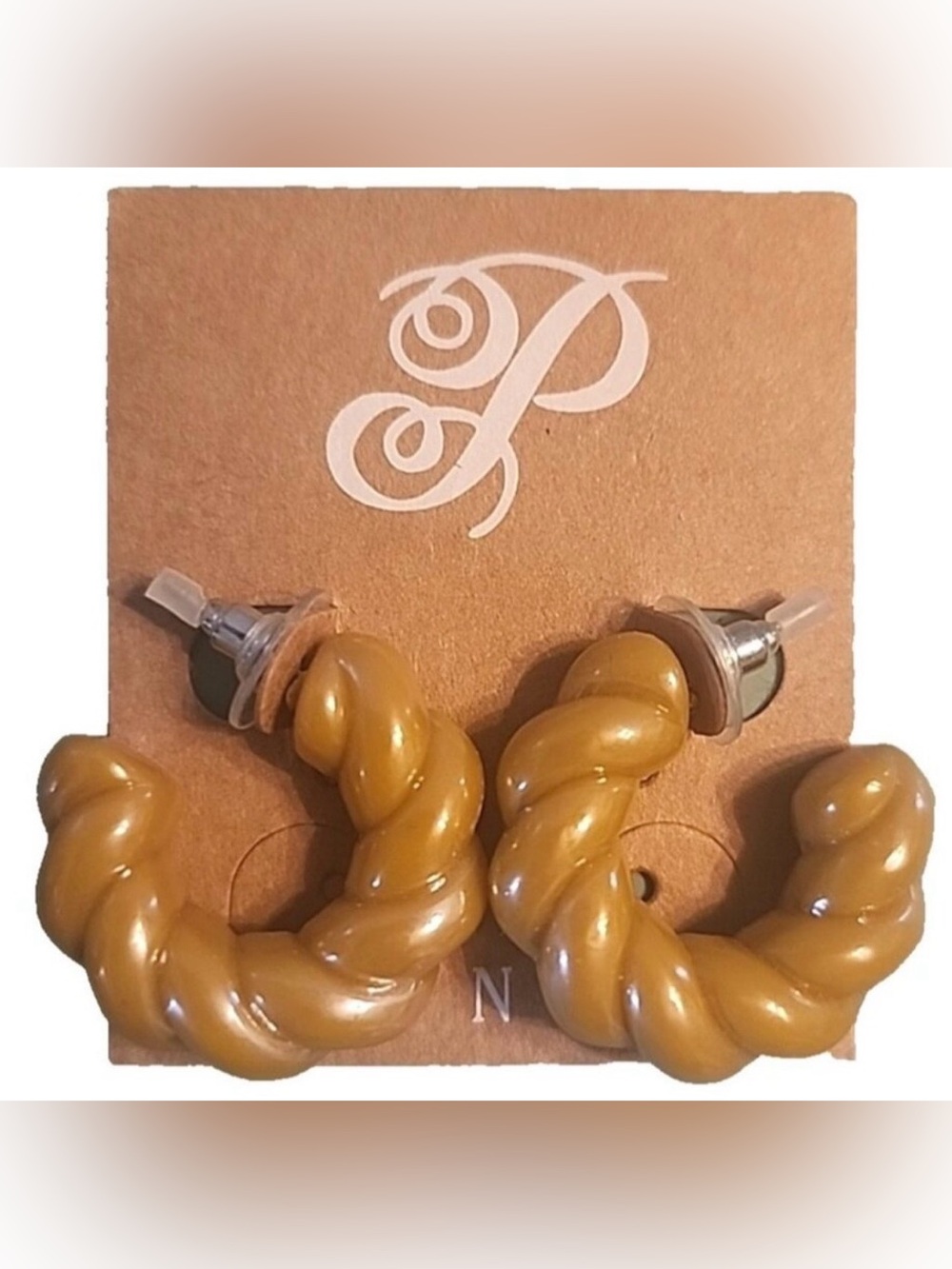✨ NEW ✨ Plunder Twist Hoop Earrings ✨